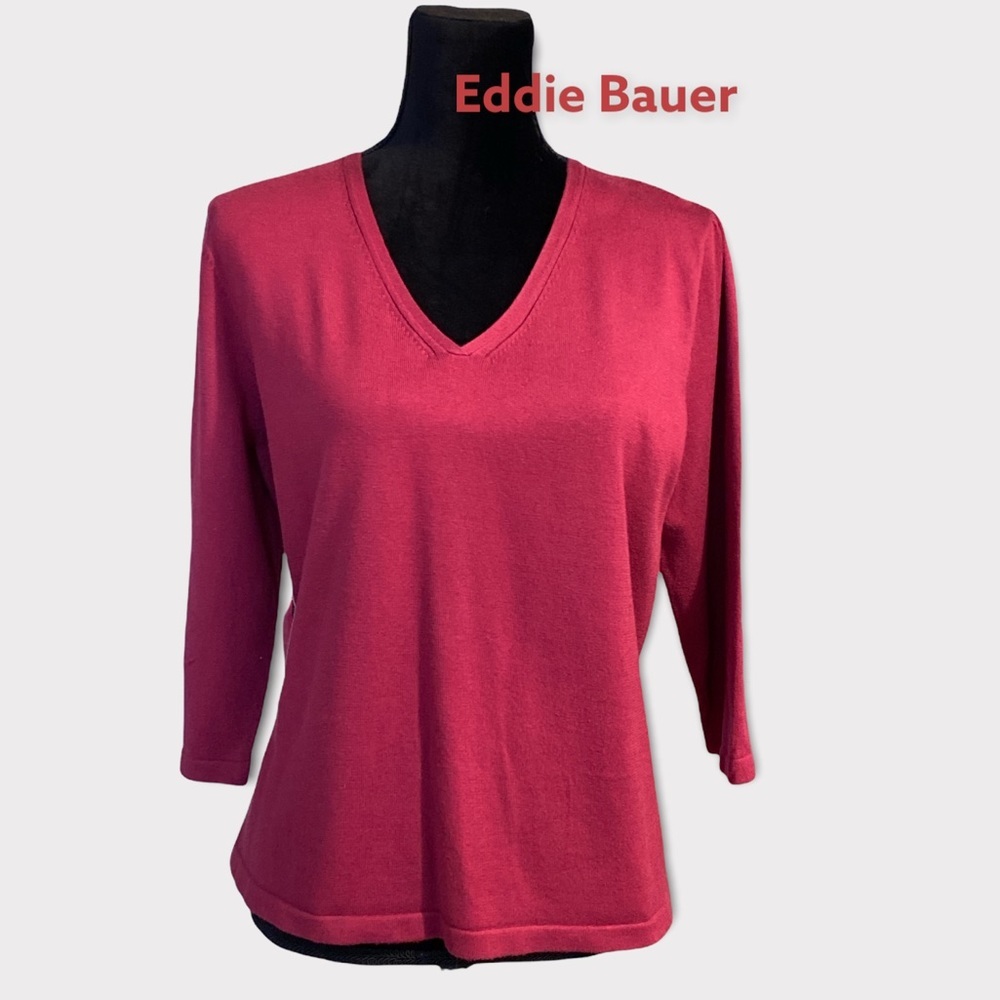 Eddie Bauer V Neck lightweight knit top